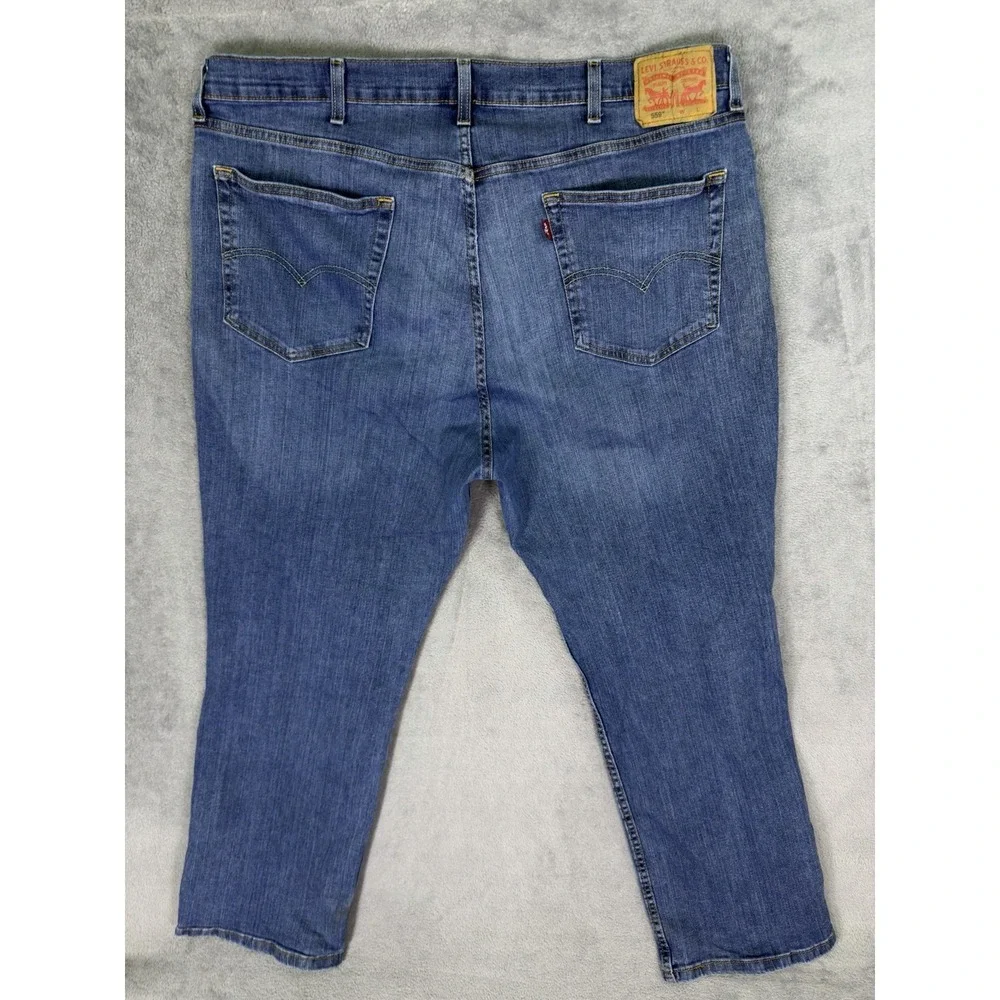 Levis Jeans Mens 44x30 Blue Medium Wash‎ Distressed Denim 559 Relaxed Straight